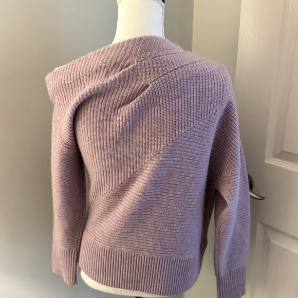 NAADAM Wool Cashmere Asymmetrical Draped Ribbed Off Shoulder Sweater S GORGEOUS - Picture 9 of 11